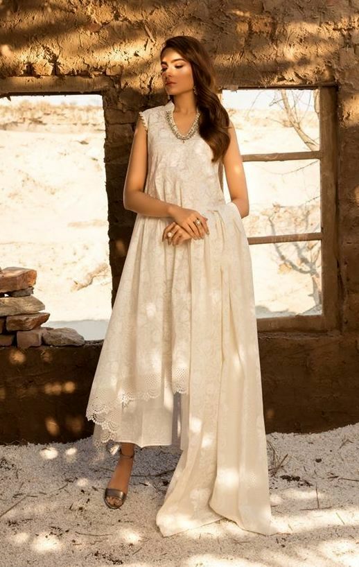 Bareeze Embroidered Classics Eid Collection 2020