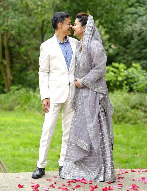 Pakistani Singer Komal Rizvi Marriage Pictures