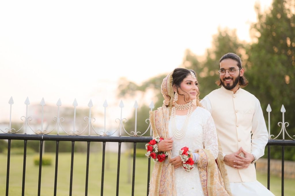 Cricket All-rounder Kainat Imtiaz Marriage Pictures (3)